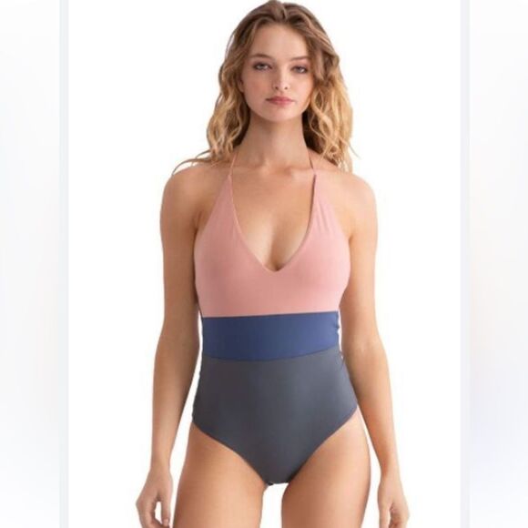 Tavik Chase Madewell Colorblock One Piece Women's Sm. Moderate Coverage Swimwear - Picture 1 of 8